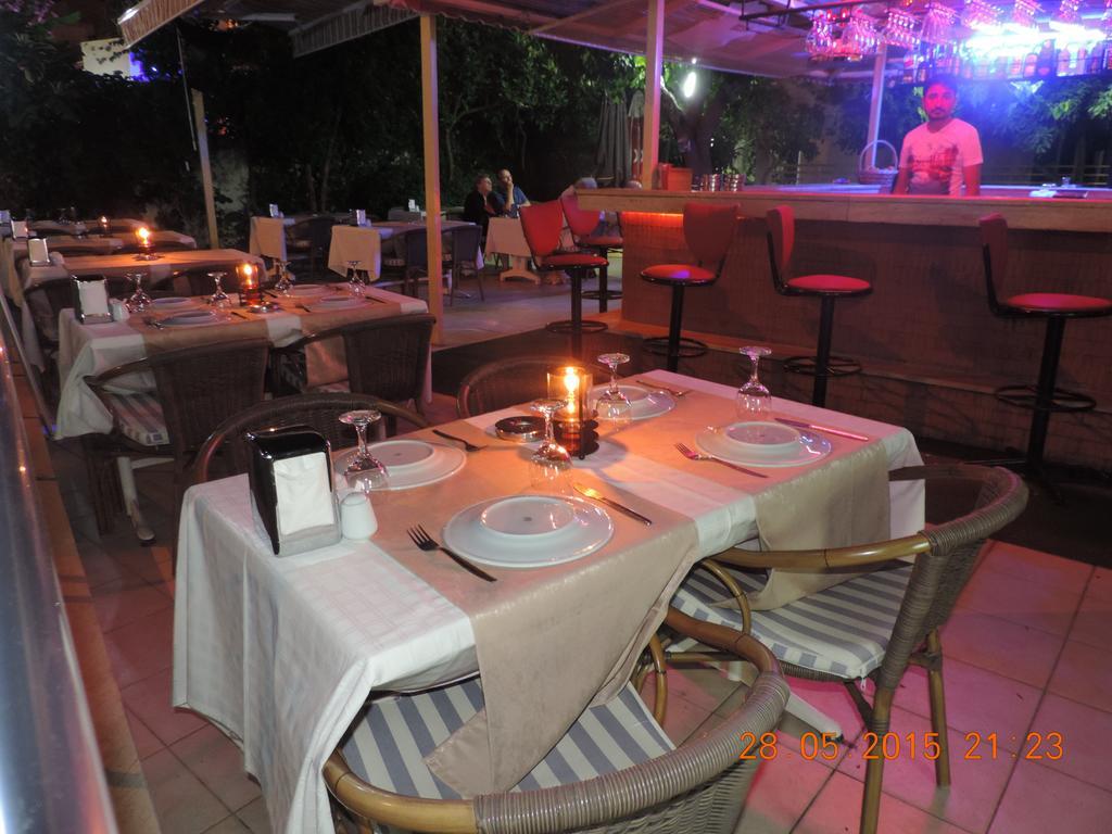 Banana Apart Marmaris Exterior foto